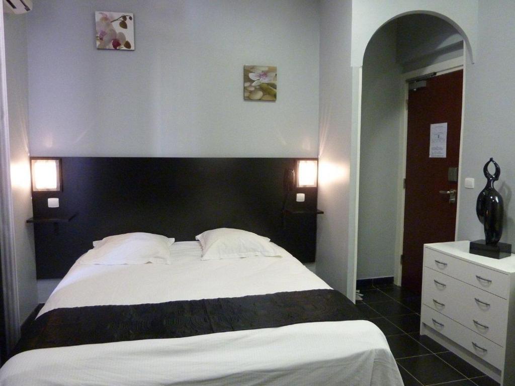 Hotel Villa Boeri Beausoleil Habitación foto